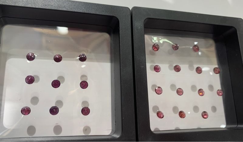  Đá Garnet - Tròn 4 ly - 0.3 ct 