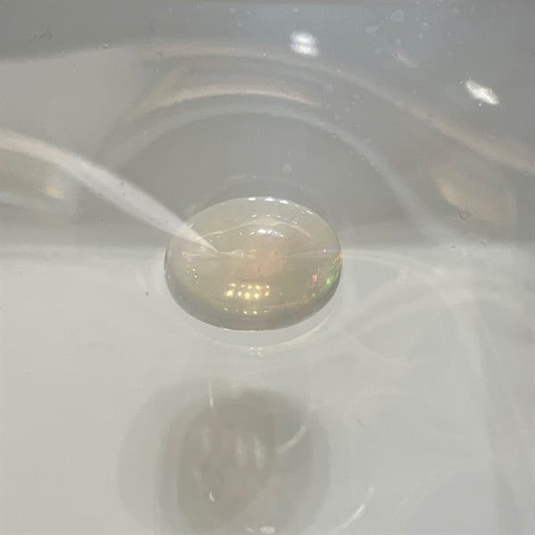  Đá Opal - Oval 8.18x10.3x4.7ly - 2.05 ct 