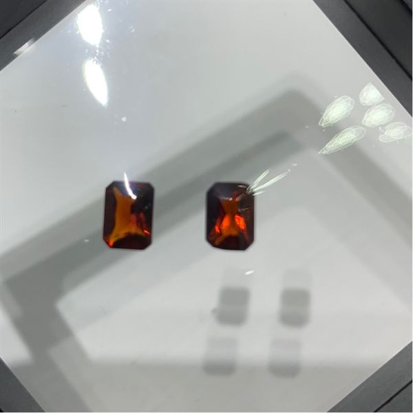  Đá Garnet - Vuông vàng đậm 5x7.3 ly-0.9ct 