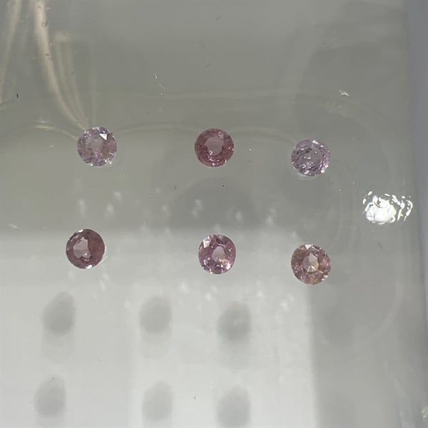  Đá Spinel- Tròn 3.5ly - 0.20 ct 