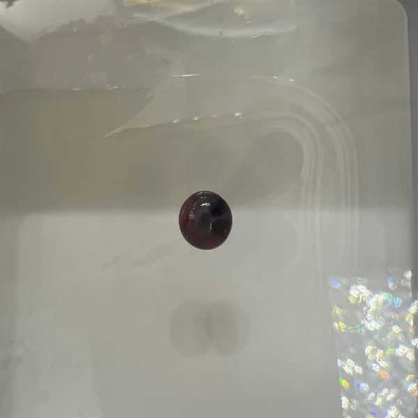  Đá Sapphire sao -Oval 5.7x6.2x3.25ly-1.2ct 