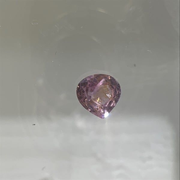  Đá Spinel-giọt 4.5x4.6x3.4ly-0.5ct 