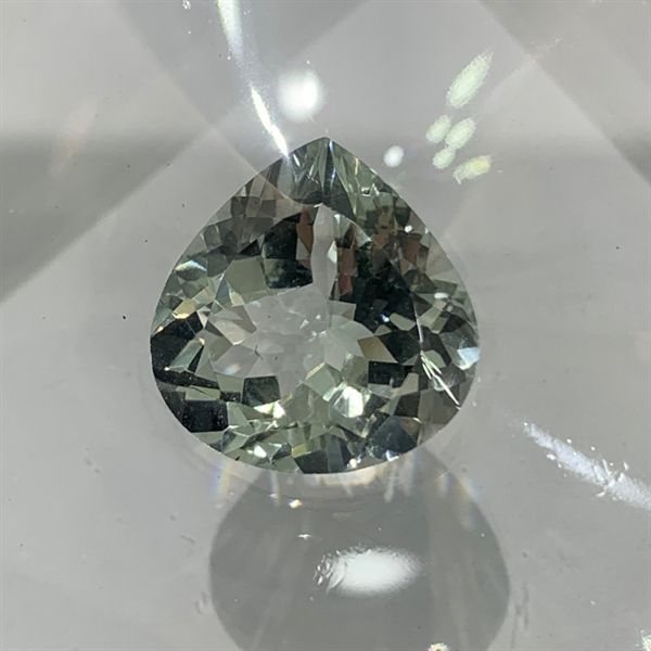  Đá Prasiolite - Giọt nước 15x15.2 ly - 10.35 ct 