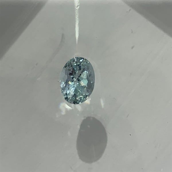  Đá Aquamarine - Oval 5.8x8 ly - 1.30 ct 