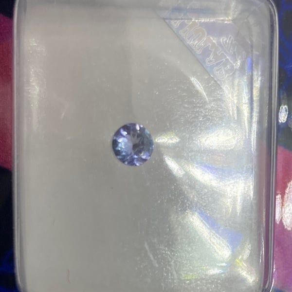  Đá tanzanite- Tròn 3.66-3.61x2.03ly - 0.18 ct 