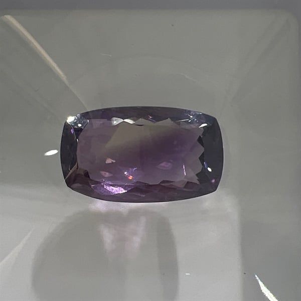  Đá Amethyst-Chữ nhật 24.5x14.6x9.1ly - 23.85 ct 