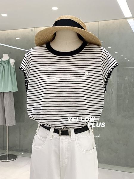  A682-Áo Len Lụa Kẻ Sọc Cổ Tròn Viền Tay 