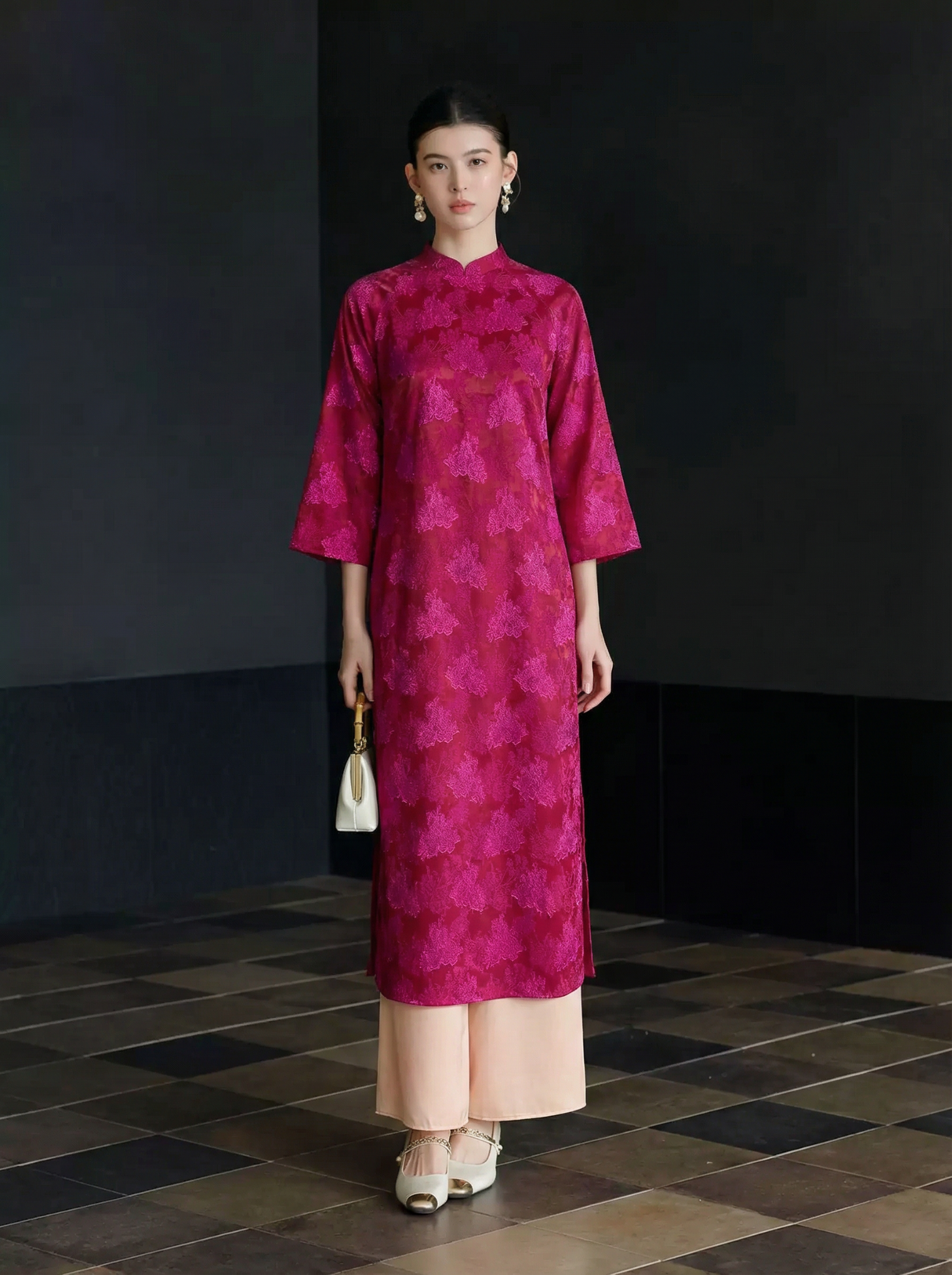  AD11-Áo Dài Hồng Liên 