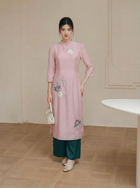  AD12- Áo Dài Tơ Thêu Hoa Tay Phồng Nhẹ 