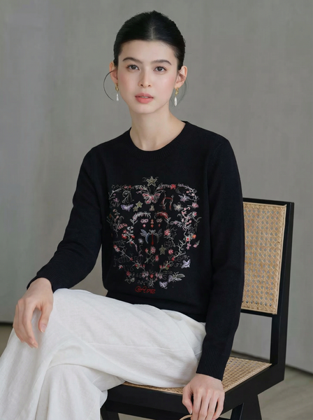  A790-Áo Len Dài Tay Dày Dặn Thêu Bướm Hoa Mùa Thu 