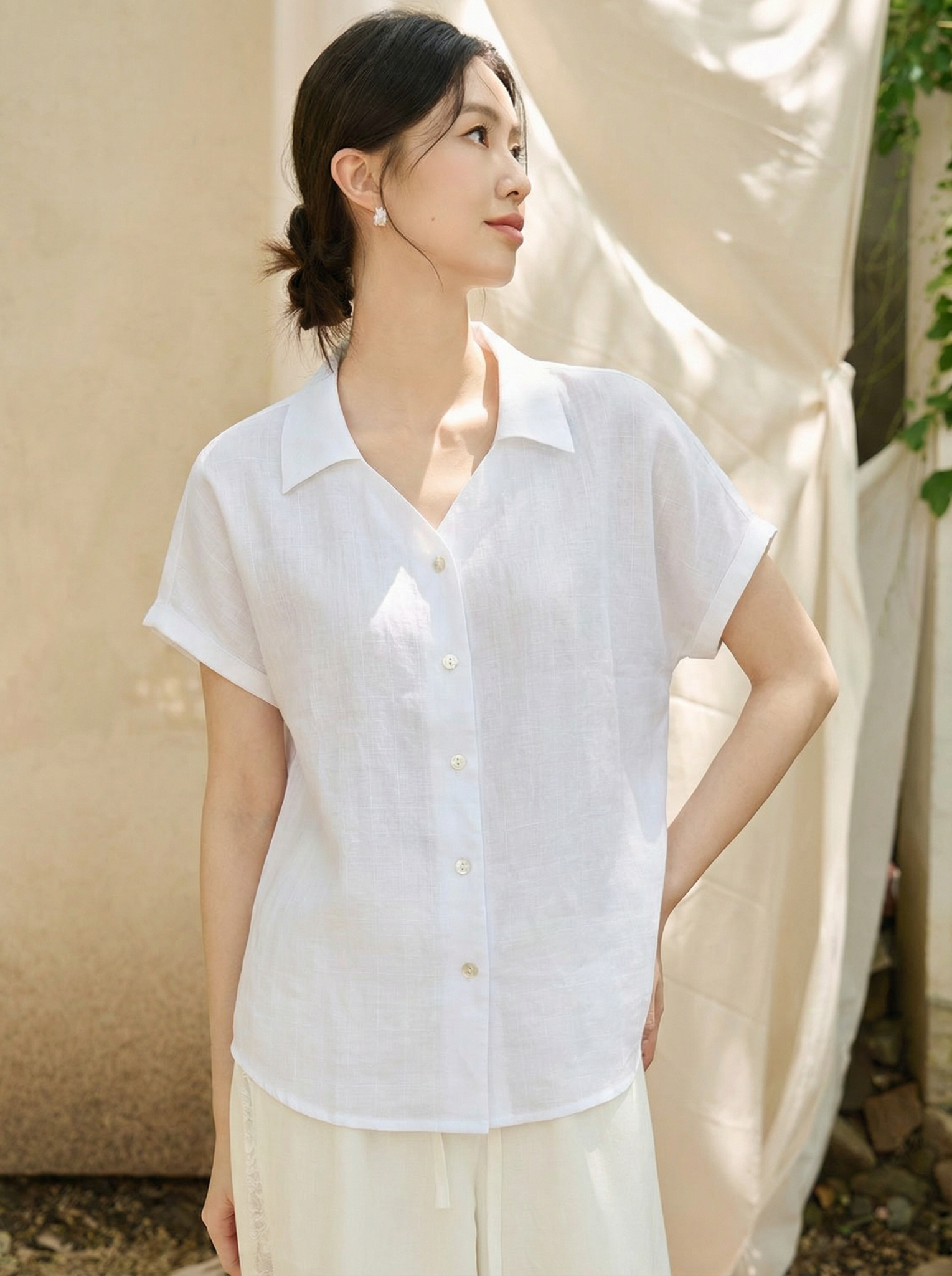  A802-Áo Sơ Mi Linen Cổ V lá Sen 