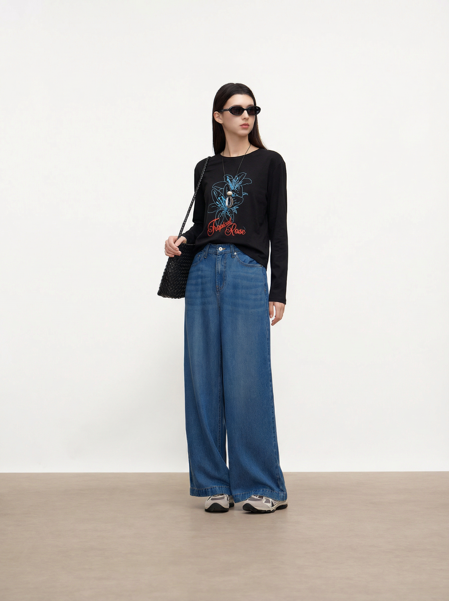  AT48- Áo Thun Cotton  Hoa Ly Tay Dài 