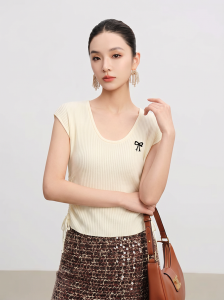  A426-Áo Len Lụa Băng Thêu Nơ Rút Dây 