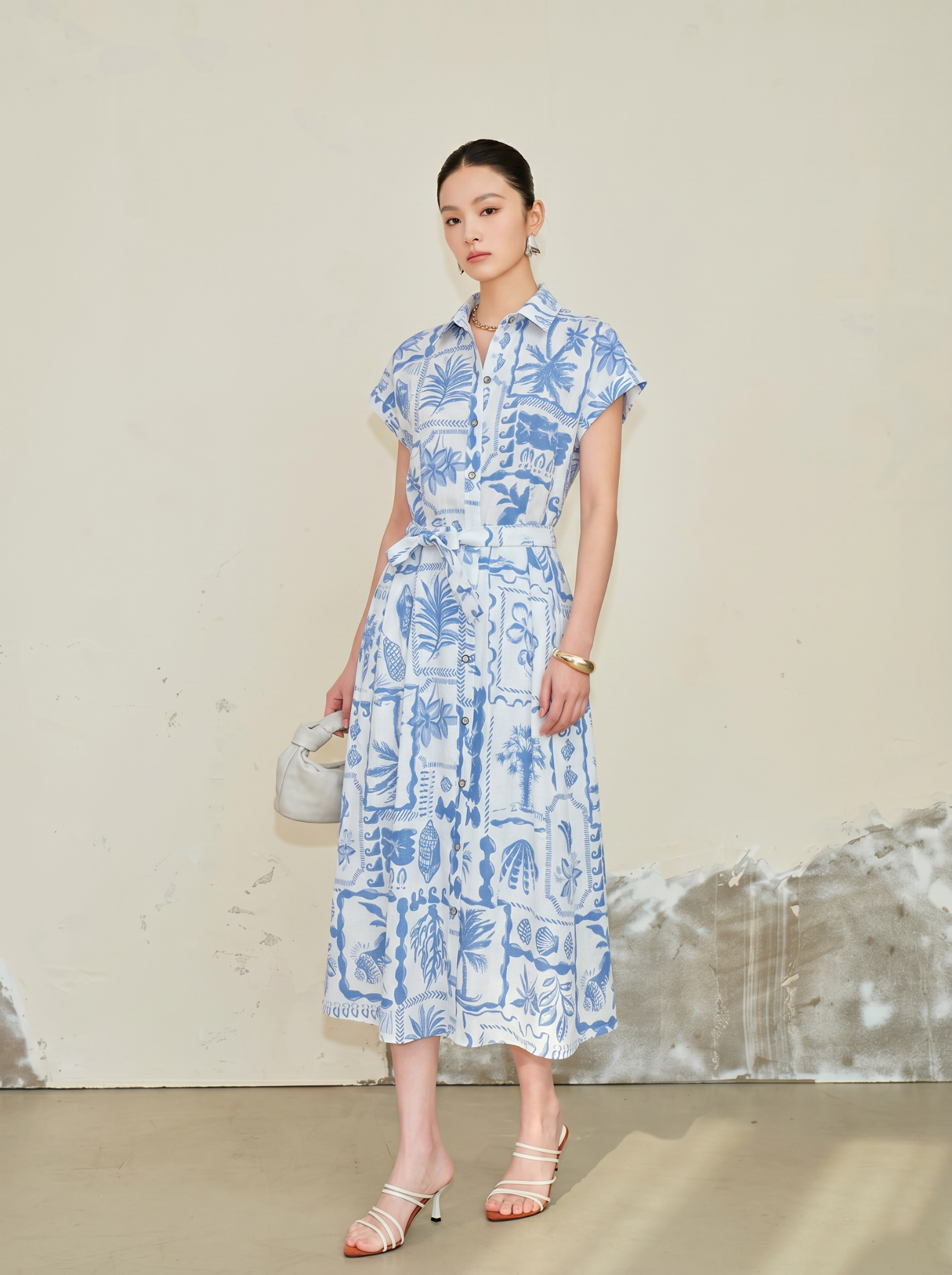  D202- Đầm Sơ Mi Linen Cotton Thêu Hoa 