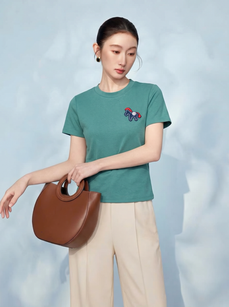  AT69-Áo Thun Cotton Tay Ngắn Đính Logo 