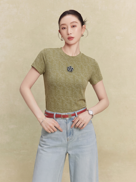  AT72-Áo Thun Tay Ngắn Cotton Họa Tiết Đính Hoa Hồng 