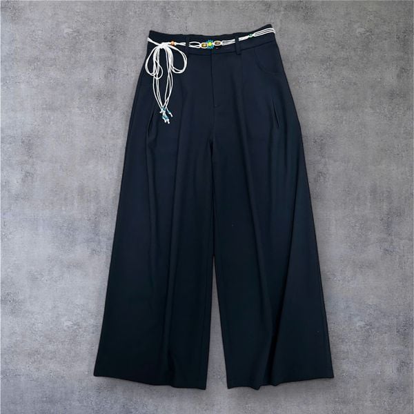  Q306- Quần Ống Rộng Xếp Ly Kèm Phụ Kiện 