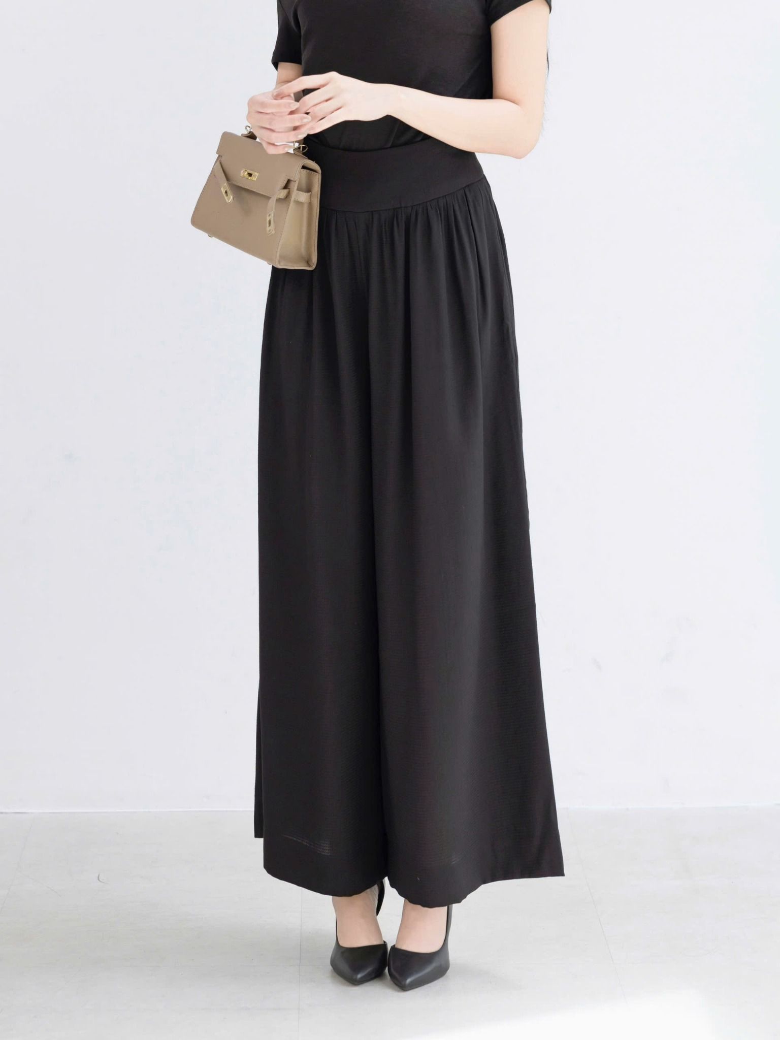  Q213-Quần  Ống Rộng Khóa Kéo 