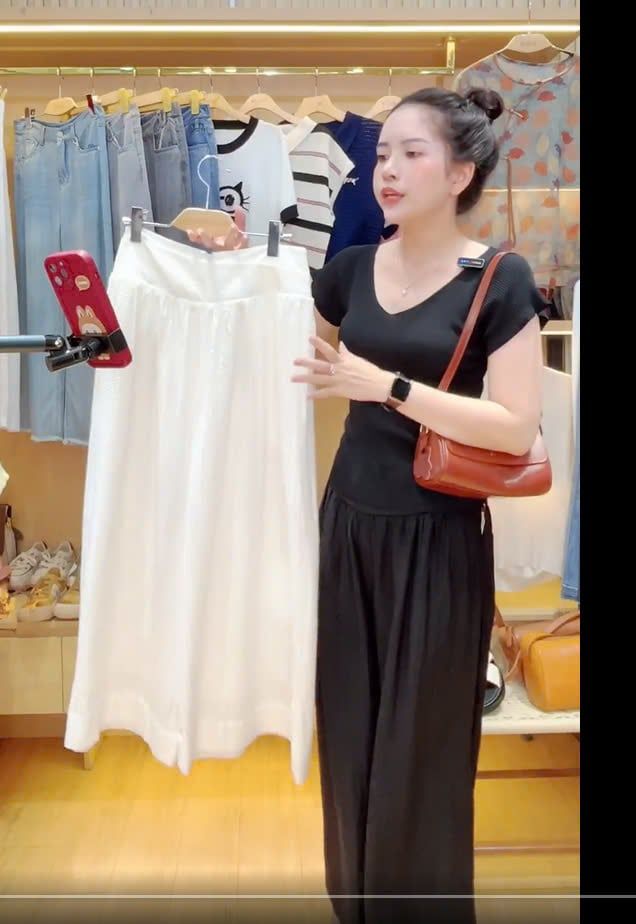 Q147-Quần Ống Rộng Lưng Chéo 