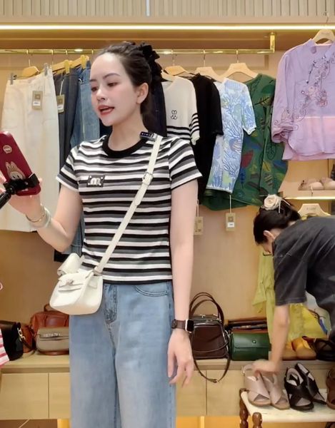  AT31-Áo Thun Sọc Lụa Gân 