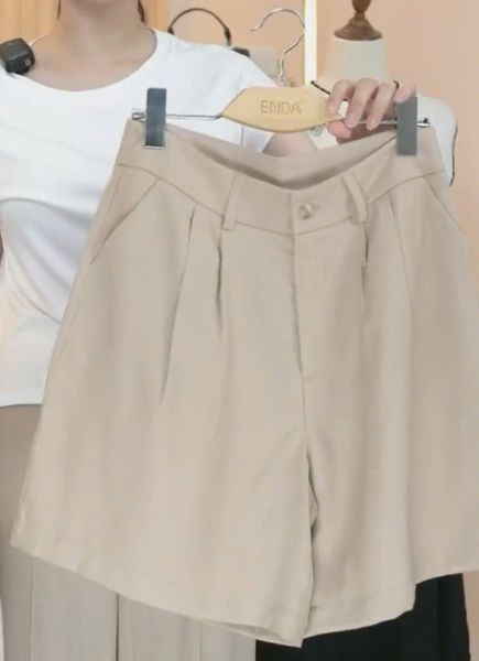  Q329- Quần Short Linen Xếp Ly Eo 