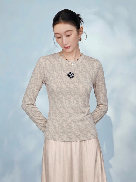  AT73-Áo Thun Tay Dài Họa Tiết Đính Hoa Hồng 