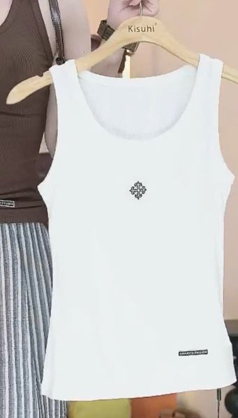  A710-Áo Thun Lụa Gân 3 Lỗ Đính Logo 