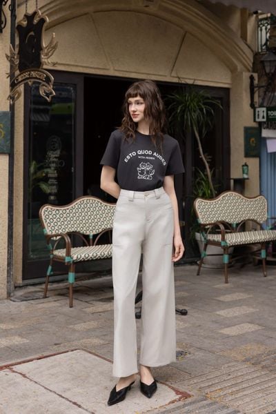  AT37-Áo Thun Cotton Lụa Mịn 