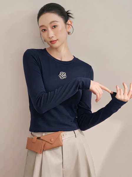  AT89-Áo Tay Dài Thun Lụa Mịn Đính Hoa Hồng 
