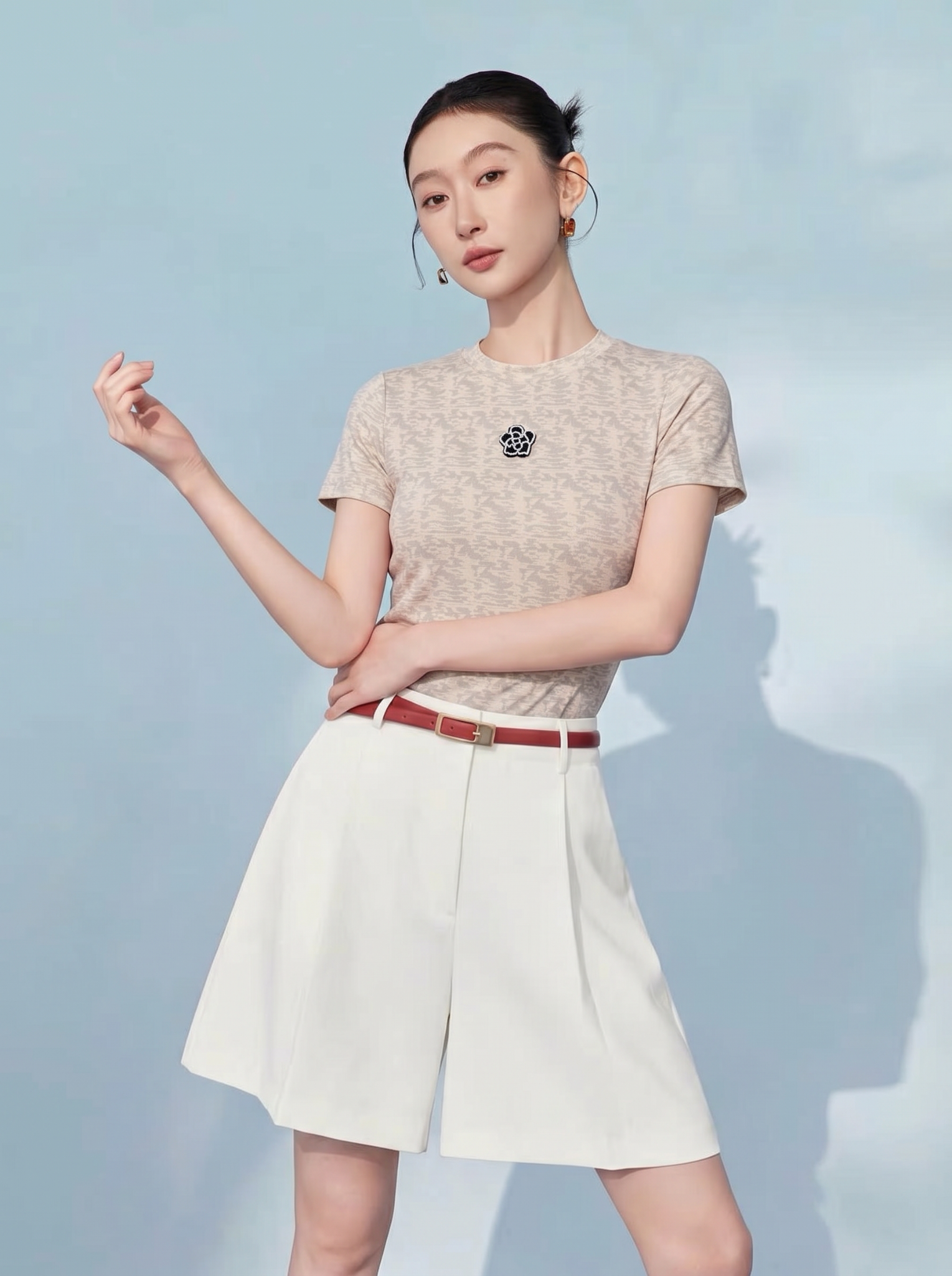  AT72-Áo Thun Tay Ngắn Cotton Họa Tiết Đính Hoa Hồng 