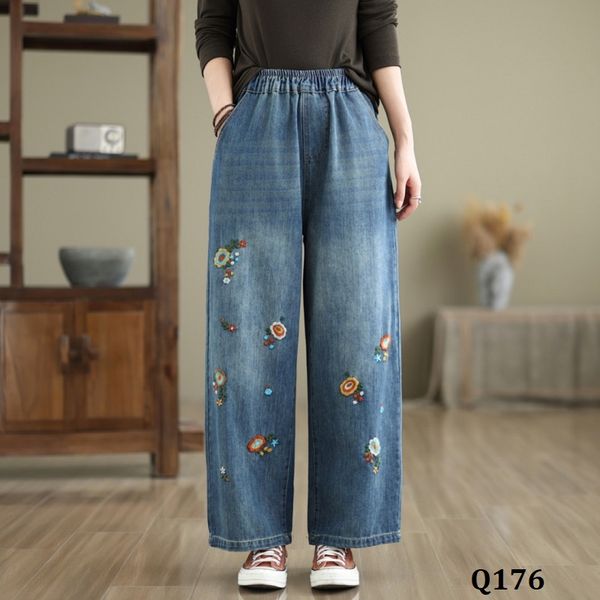  Q176-Quần Jeans Ống Suông Thêu Hoa Lưng Thun 9 Tấc 