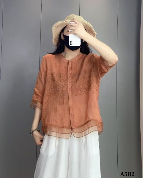  A582-Áo Ramie Thêu Hoa Nghệ Thuật 