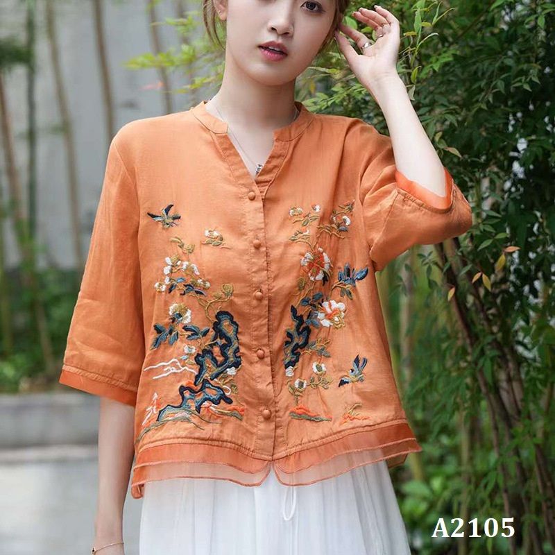  A2105-Áo Ramie Cổ V Thêu Phong Cảnh Nghệ Thuật 