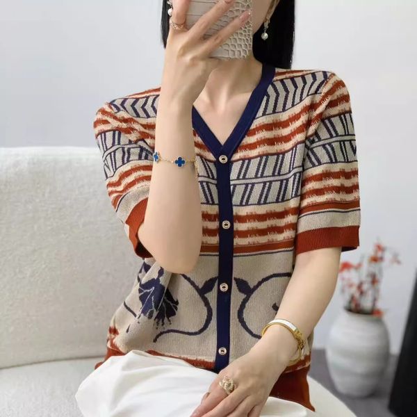  A899-Áo Dệt Kim Dệt Hoa Phối Màu Cổ Điển 