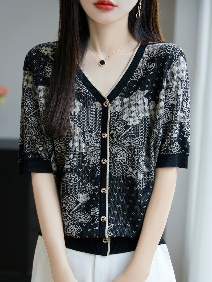  A925-Áo Thun Len Họa Tiết Cổ V Dệt Hoa Nghệ Thuật 