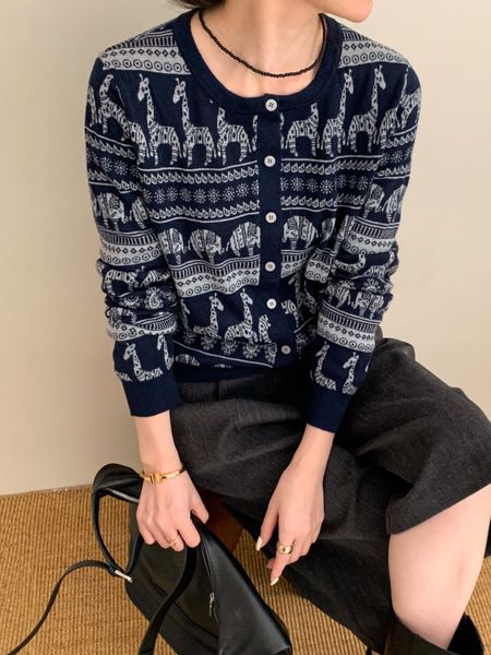 A939-Áo Len Dệt Hươu Cao Cổ Nghệ Thuật Dài Tay Cardigan 