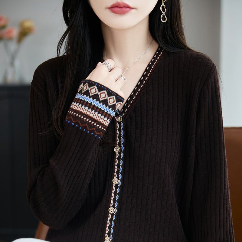  A965-Áo Len Họa Tiết Thổ Cẩm Nghệ Thuật Truyền Thống 