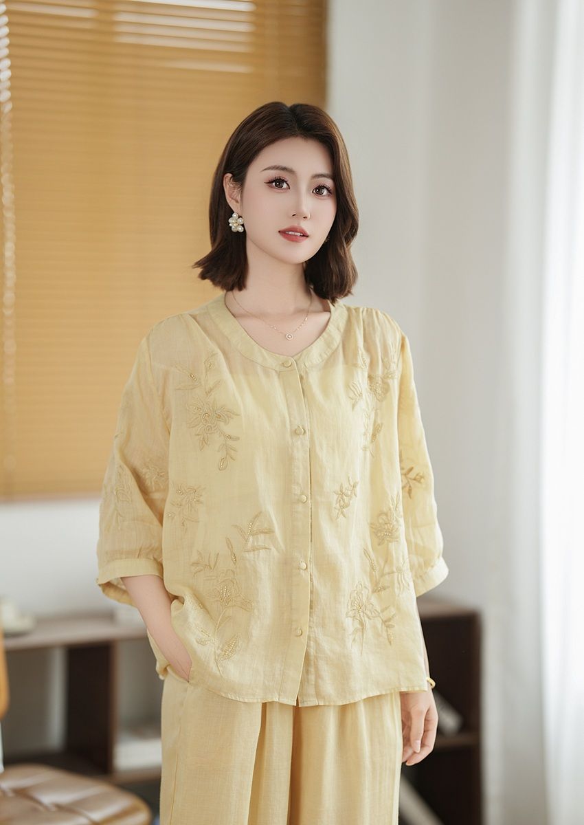  A680-Áo Ramie Thêu Hoa Lá Thanh Lịch Cổ Điển 