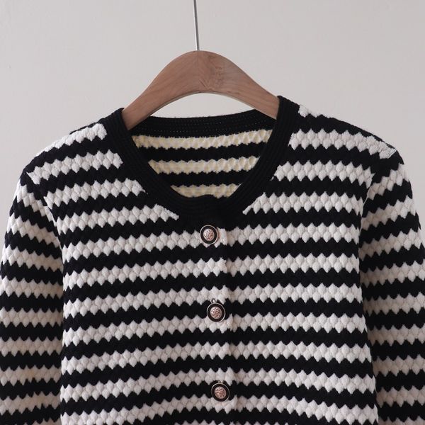  A779-Áo Len Dệt Kim Cardigan Kẻ Sọc Lượn Sóng Mùa Thu 