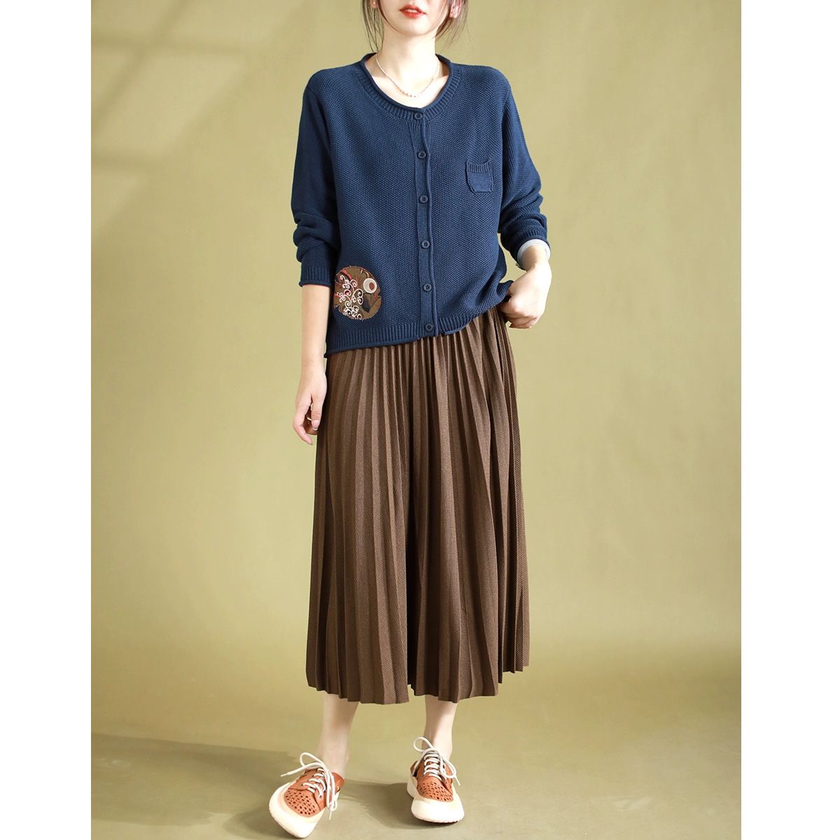  A742-Áo Len Dệt Kim Cardigan Thêu Họa Tiết Nghệ Thuật Mùa Thu 