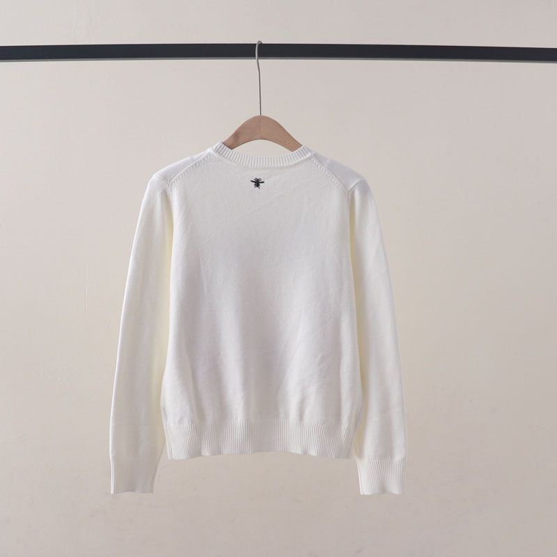  A780-Áo Len Dài Tay Cổ Tròn Dày Dặn Thêu Hoa Mùa Thu 