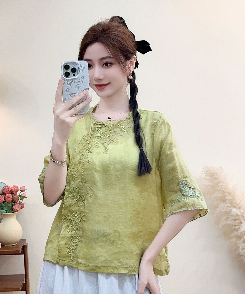  A559-Áo Ramie Thêu Hoa Cổ Tròn 