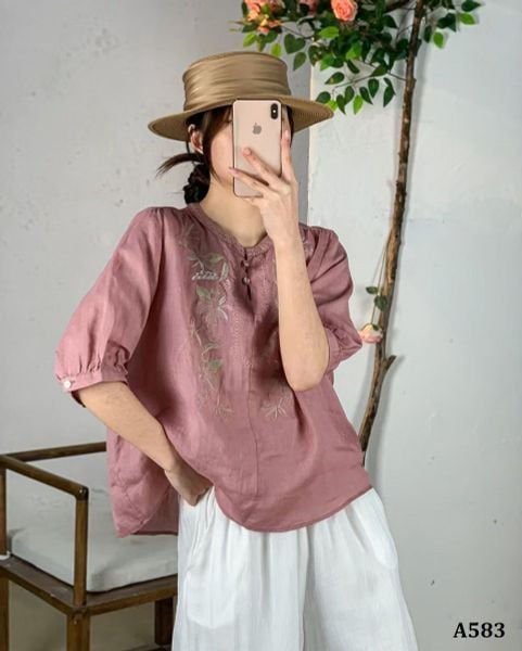  A583-Áo Ramie Thêu Nhánh Hoa Đối Xứng Nghệ Thuật 