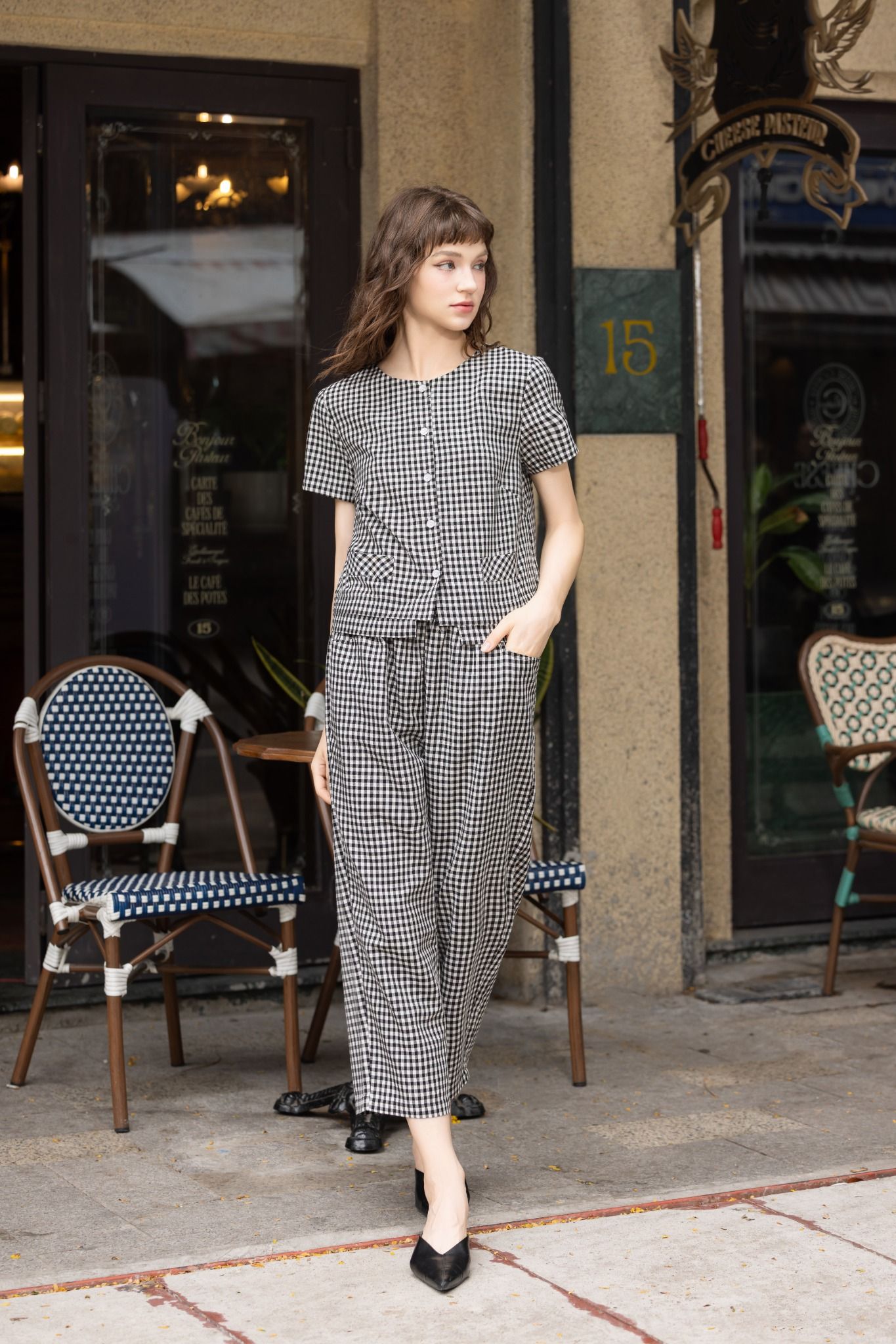  B7-Bộ Sọc Karo Form Lửng Đen Áo A659 + Quần Q277 