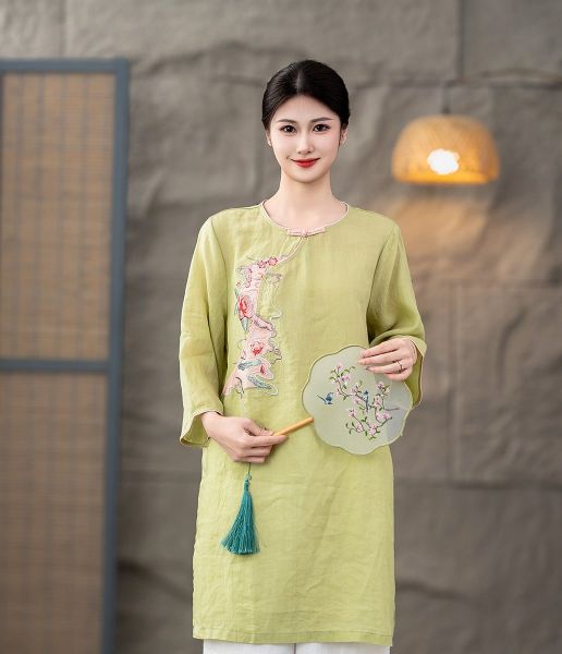  D07-Đầm Ramie Thêu Hoa Cổ Điển Thanh Lịch 