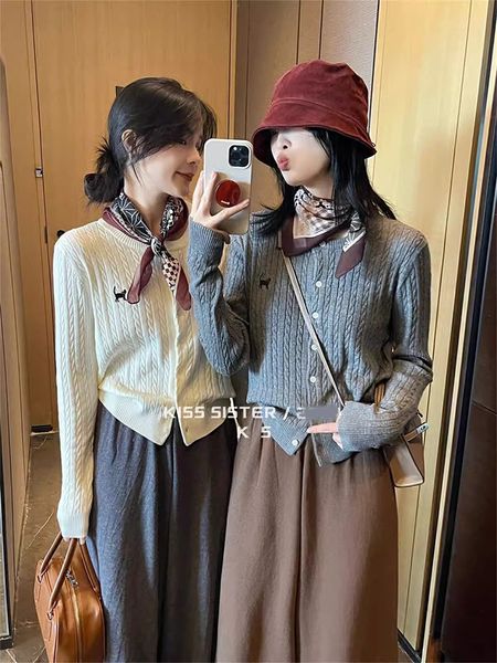  A749-Áo Len Dệt Kim Cardigan Thêu Mèo May Mắn Mùa Thu Hàn Quốc 