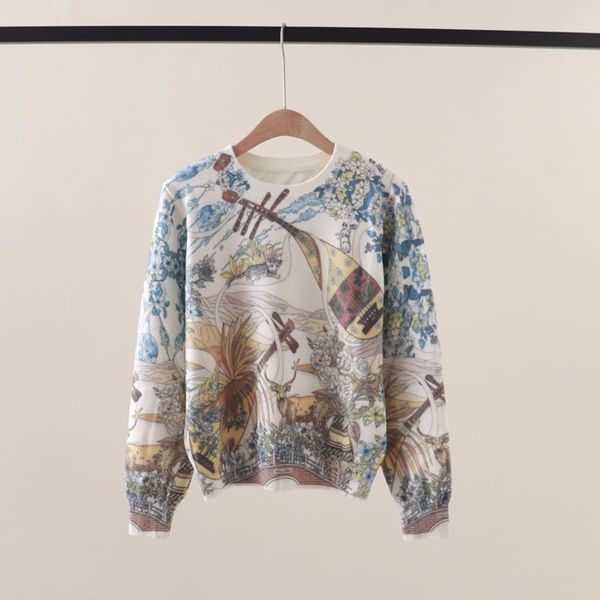  A839-Áo len dài tay cổ tròn in họa tiết trừu tượng 