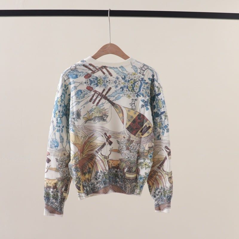  A839-Áo len dài tay cổ tròn in họa tiết trừu tượng 