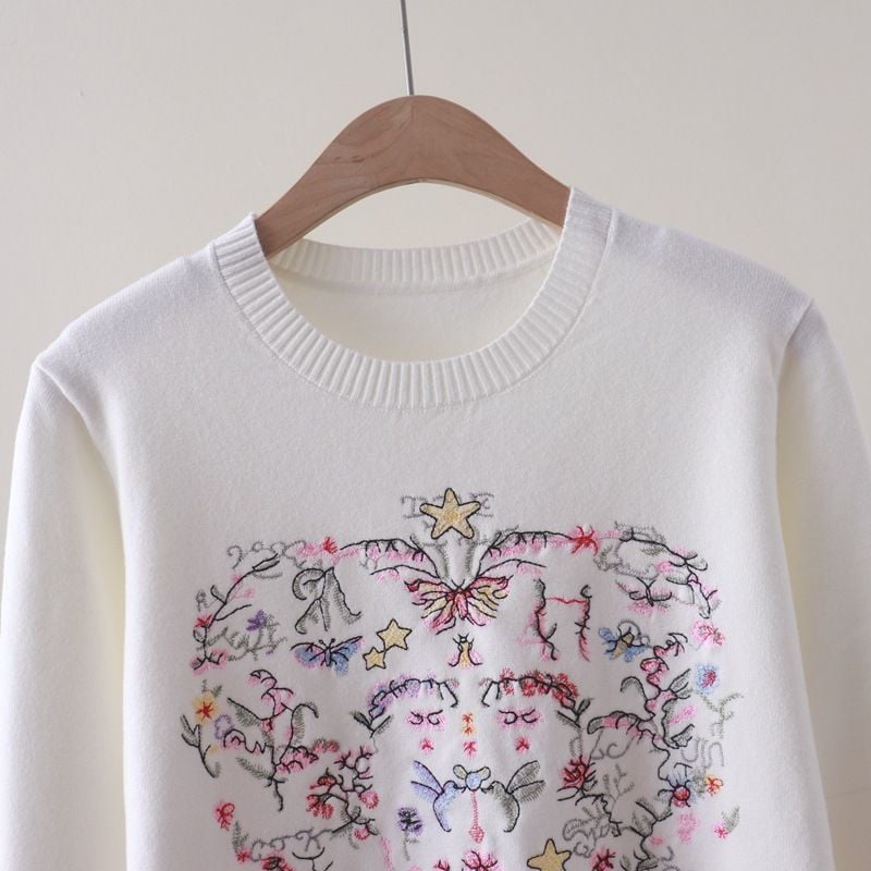  A790-Áo Len Dài Tay Dày Dặn Thêu Bướm Hoa Mùa Thu 