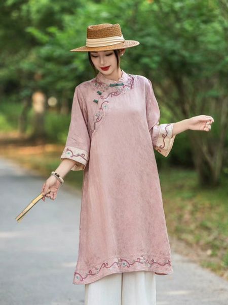  D06-Đầm Ramie Dệt Lụa Họa Tiết Thêu Hoa Cổ Điển Thanh Lịch 